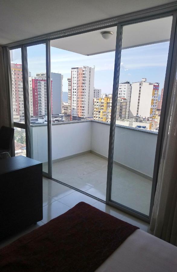 Ferienwohnung Amoblados Mccormick Bucaramanga Exterior foto